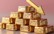 金价再度跳水！有人贷款80万元买黄金已亏7万元