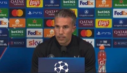 范佩西:当年加盟曼联前本已同意加盟尤文 也许未来会来意甲执教