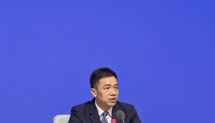 周小全：筹建国际金融资产交易平台，稳妥发展跨境金融、离岸金融