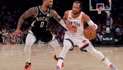 布伦森爆砍44分字母哥24+13 唐斯30+18尼克斯大胜雄鹿