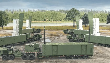 055“立大功”，马科斯坐不住了！菲突然认怂：为撤出中导提了个条件 ​