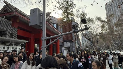 985研究生退学摆摊卖土豆泥日入700元:过自己想要的生活|封面头条