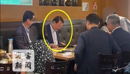 尹锡悦受审期间带警卫下馆子,跟老板说“白天不喝酒”