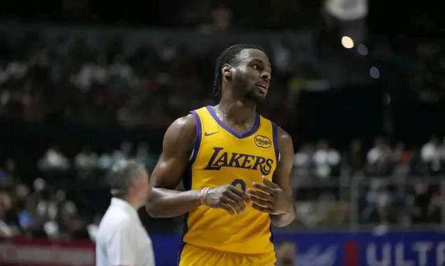 NBA新转播协议价值突破5500亿人民币，球员表示愿“打到膝盖掉下来”