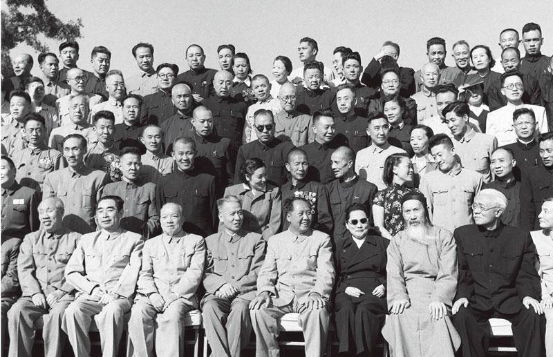 毛主席生前四次拒绝头像印上人民币，理由是什么？