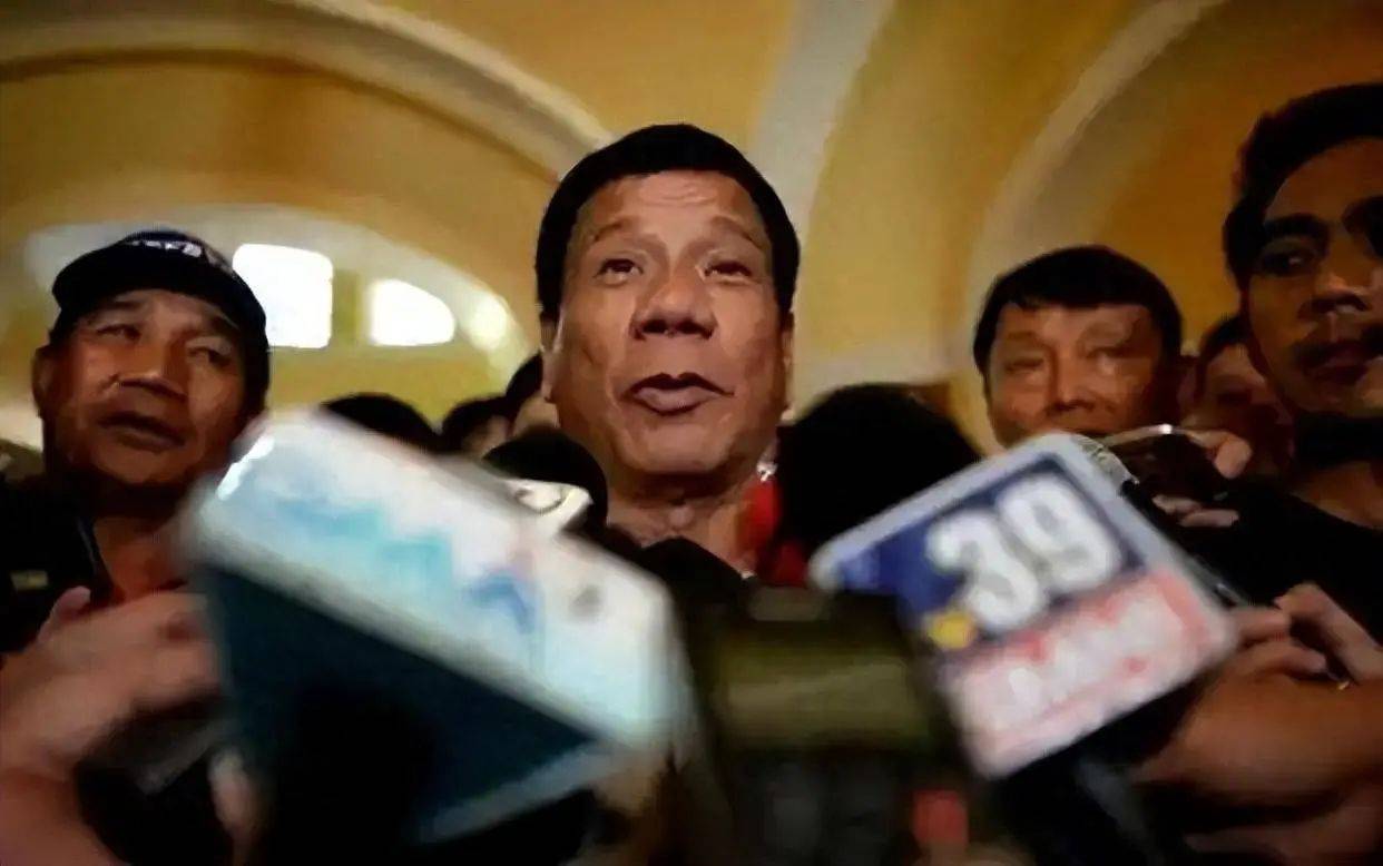 菲律宾7位司令倒戈！杜特尔特这下有救了？马科斯突遭晴天霹雳！