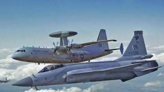 掩耳盗铃？外媒称巴基斯坦想买AIM-120D，因为霹雳-15E不够先进？